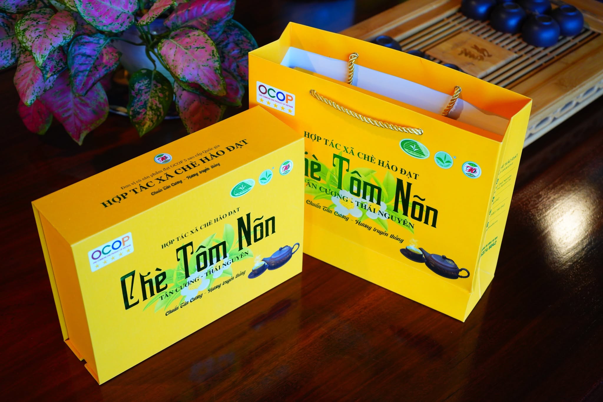 Bộ Hộp Chè ấm tôm nõn Hảo Đạt Tân Cương Thái Nguyên OCOP 5 sao - Ảnh 3